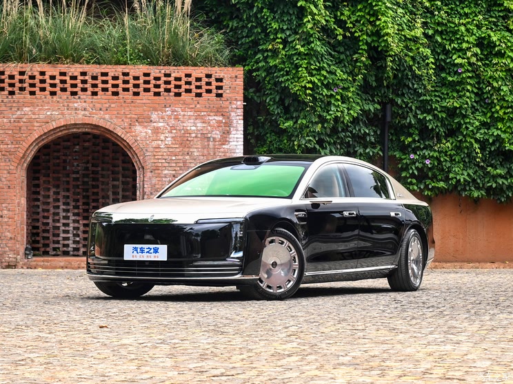 尊界敞篷版和SUV长什么样？遇上中东土豪和美国Rapper是什么感觉?