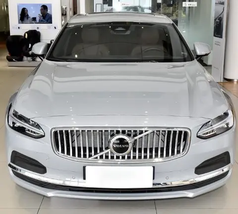 沃尔沃S90大降价，26万买豪华中大型车不是梦！