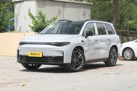 大五座，2026款零跑C16，20万级“满配旗舰”的舒适与智能革命